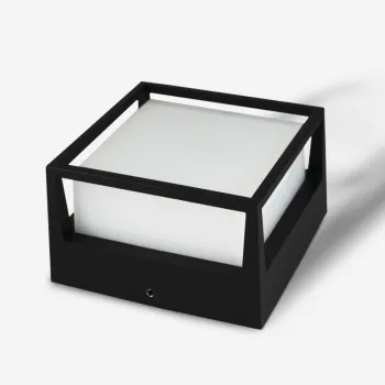 Waterproof LED Garden Wall Lamp with Aluminum Base and IP54 Rating