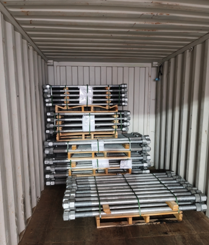 1⁄2 - 4 ASTM F1554 Gr36 horgonycsavarok A563 anyák beton horgony alapok építéséhez