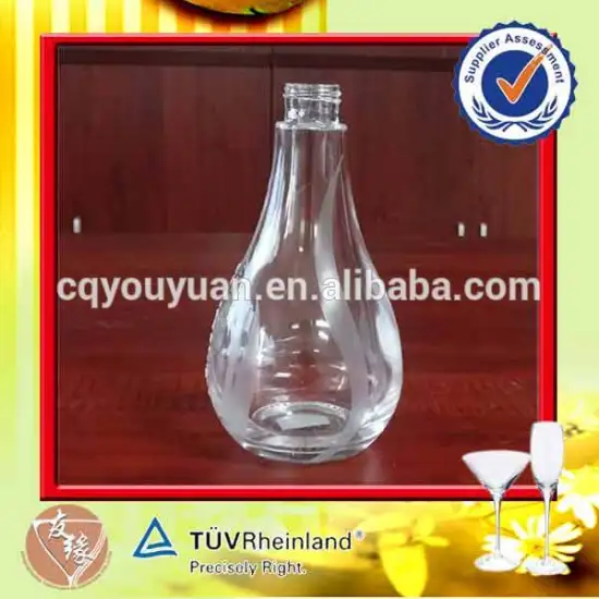 High grade packaging bottle roundish bulb flint clear screw cap 250ml glass bottle