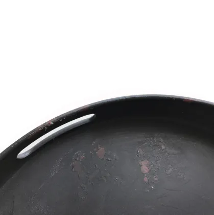 Rusty Black Round Plastic Tray