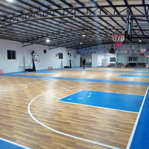 Rollos de piso de la cancha de vinilo de enlace para canchas de baloncesto