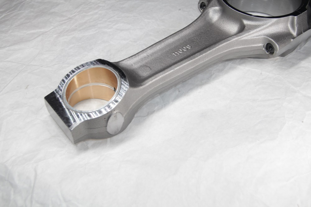 17. Шатун дизеля. Шатун 6тз3030ау. Поршень шатун дизельного двигателя д-240. Шатун 178н.