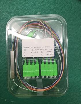 कनेक्टर के साथ फाइबर ऑप्टिक पीएलसी स्प्लिटर 1x8