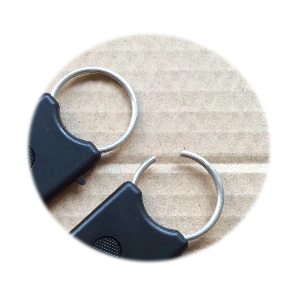 Retractable Hidden Blade Mini Cutter Keyring