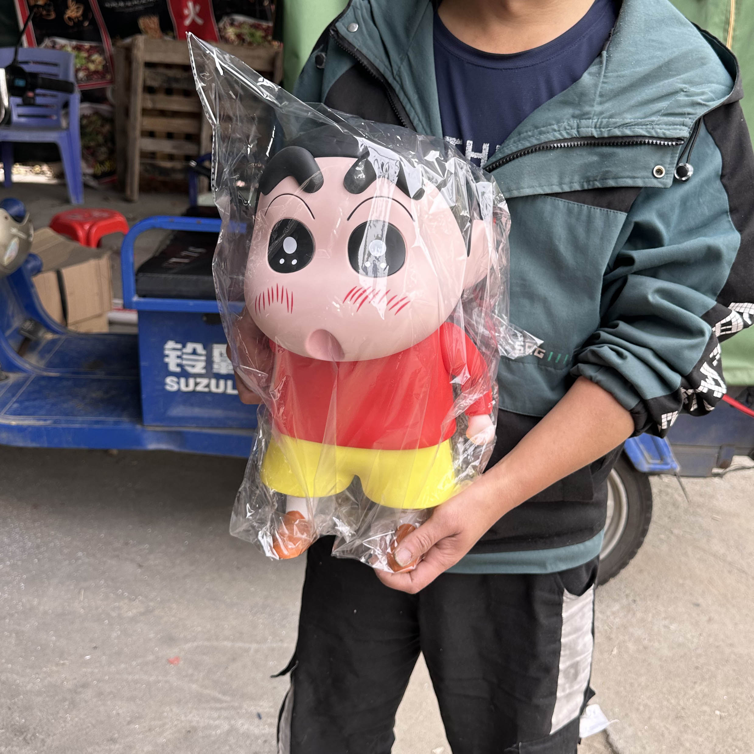 Large Crayon Shin-chan Anime Figure Statue