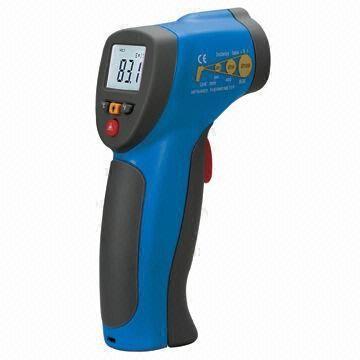 Compact Infrared Thermometer with Laser Pointer, Measures 160 x 82 x 41.5mm