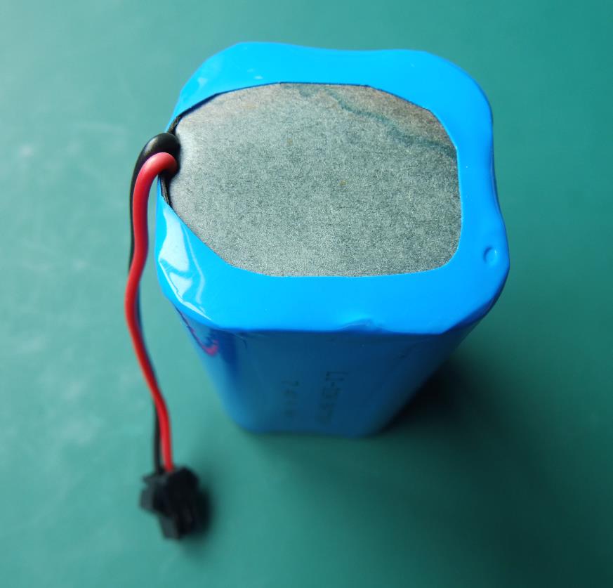 7.4V 4.4Ah 18650 rechargeable battery
