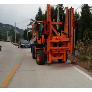 Highway guardrail Play rig