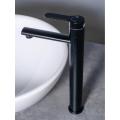 Sobre el contador Washbasin Matte Black Basin grifo