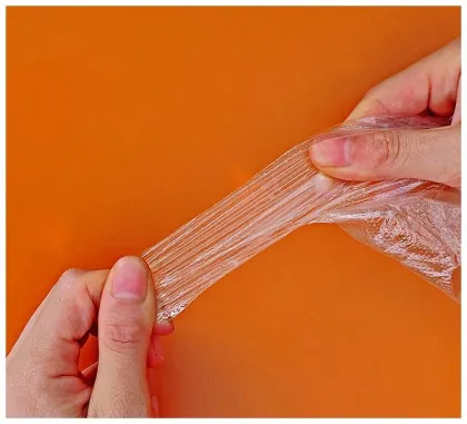 The factory sells disposable gloves directly