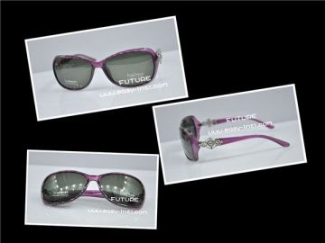 Purple Women Polarized Plastic Sunglasses