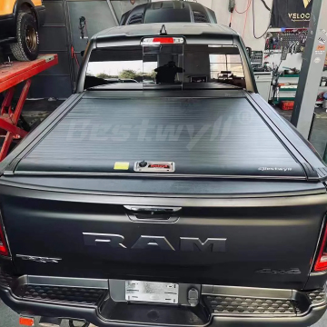 Cubierta de cama de camión enrollable de aluminio de aluminio aluminante para Dodge Ram 1500 TRX K75