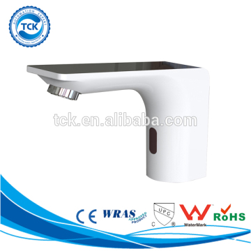 CE/CUPC/Wars Sanitary Ware Automatic Infrared Sensor Water Tap AC/DC Supply