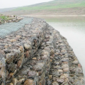 Gabion Box используется для берега реки