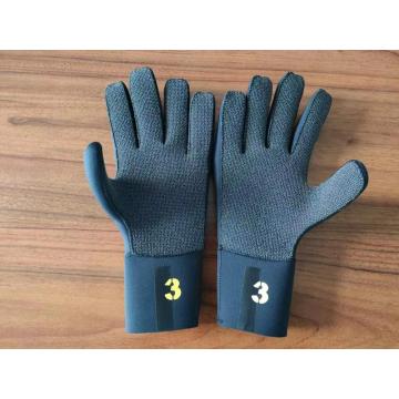 Cómodos guantes de neopreno de buceo de buceo