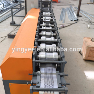 Automatische galvanisierte Rolltor-Tür-Rolle, die Maschine für Verkauf bildet