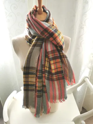 GR women's fashion big grid warm scarf