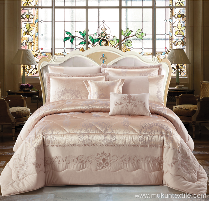 Family Chemical Fiber Quilt Luxury bed set