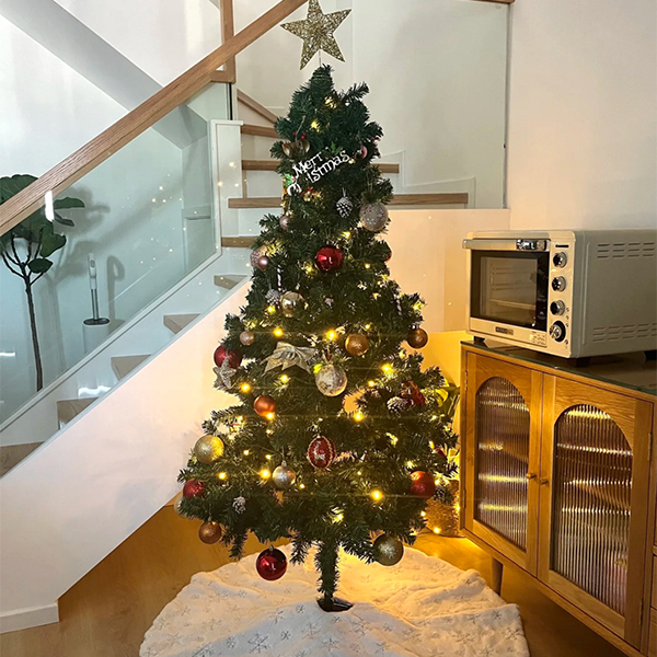 2025 New Christmas ball tree