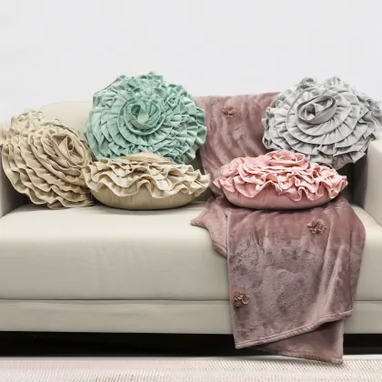 Wholesale Luxury 3D Rose Plush Velvet Cushion Covers for Sofa