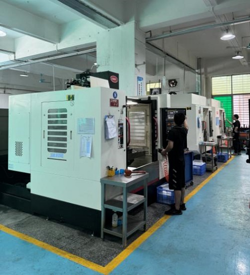Large CNC lathe
