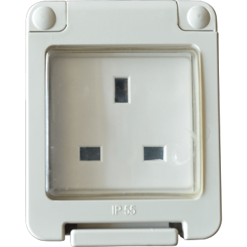 Unit type waterproof socket