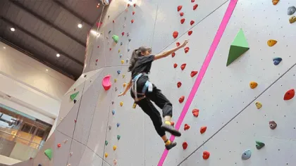 Indoor rock climbing equipment