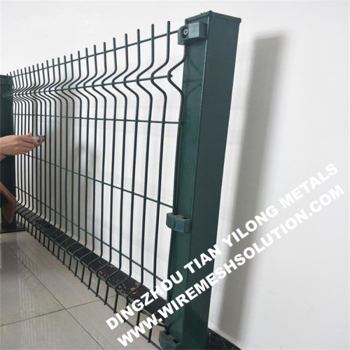 High Quality Hot Dip Galvanized Metal Fence