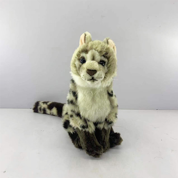 Plush realistic leopard animals