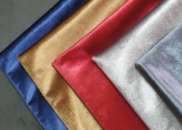Planifique la tela de terciopelo para una decoración elegante del hogar