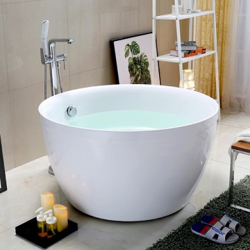 Round Shape Acrylic Soaking Japanese Bathtub