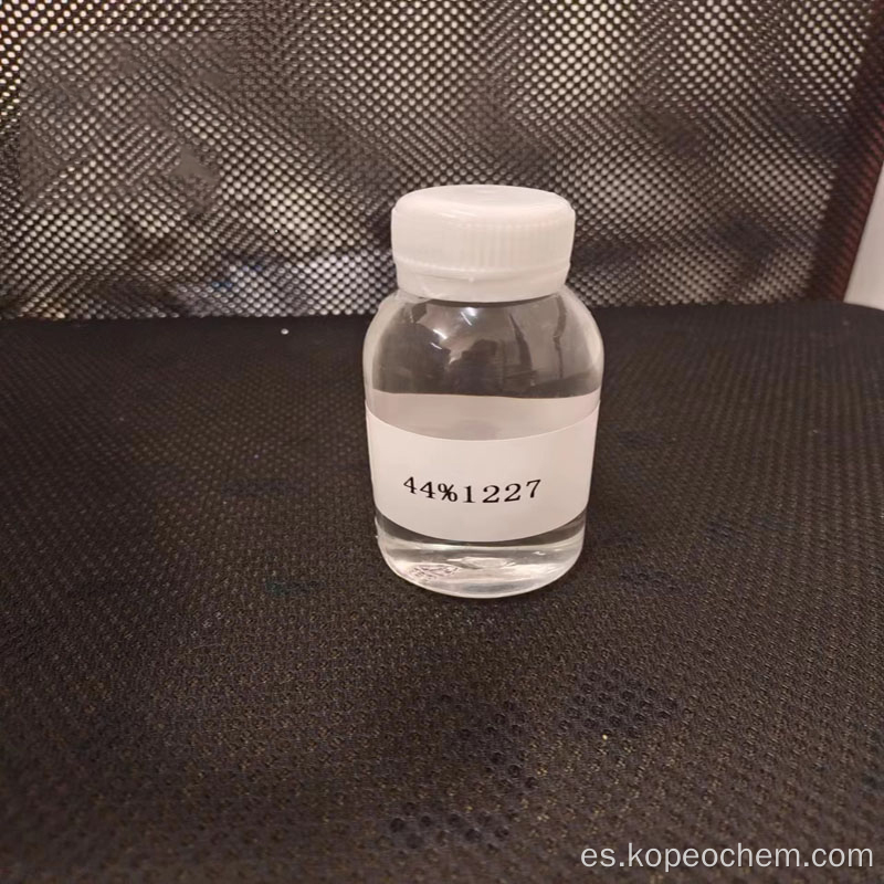 Cloruro de benzalkonio para uso conservante en gotas para los ojos