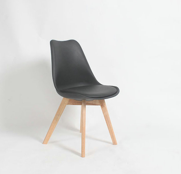 Sedia imbottita Oslo Roxy in stile Eames