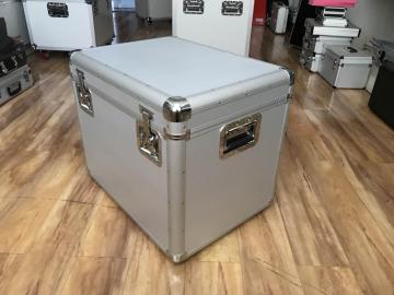Caja de almacenamiento de aluminio vacía con revestimiento de EVA