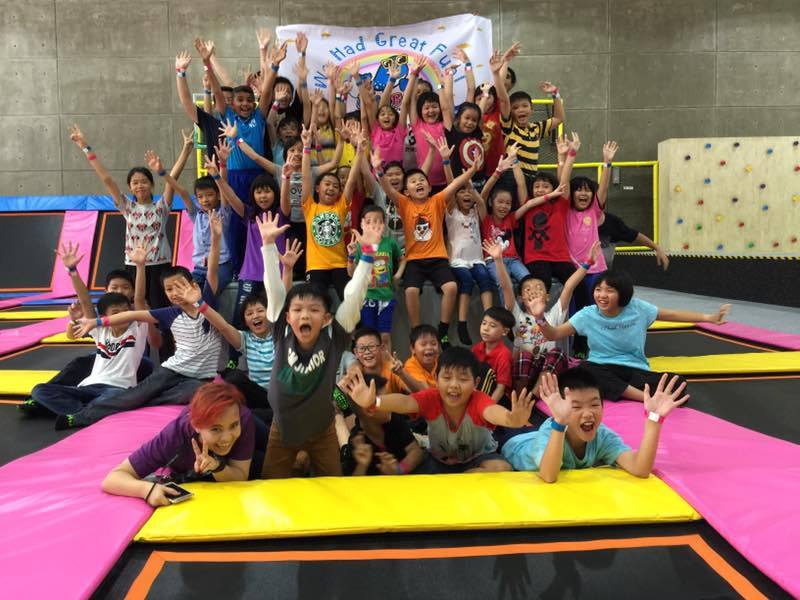 kids trampoline park kids trampoline park