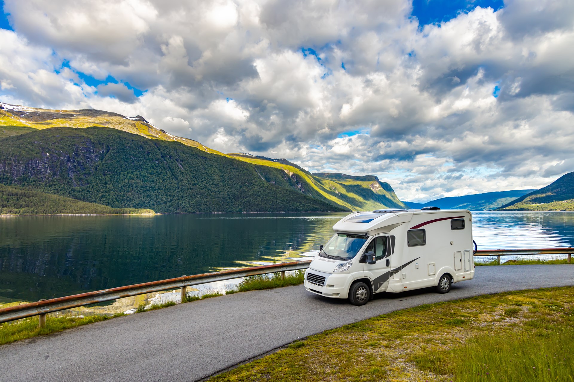 A moving RV A moving RV