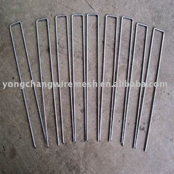 U-shaped metal ground staples