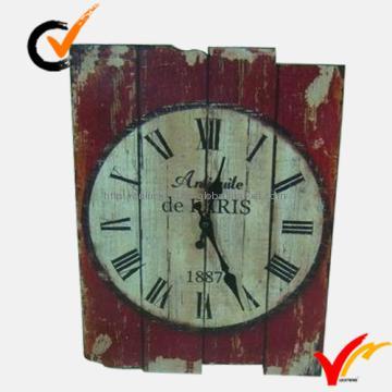 VINTAGE WOODEN CLOCK