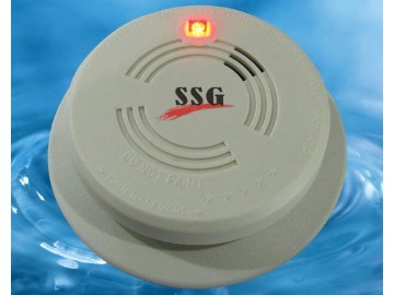 Wired Luxurious Smoke Detector (FlS-1168-SD02)