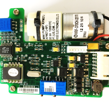 UT6000A Monitor with C-NIBP312B NIBP Module - Serial Number 09-03-16: New In Box (NIB)