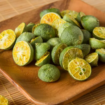 Factory Direct Export: Freeze-dried Fruit and Flower Tea - Freeze-dried Kumquat Cut in Half