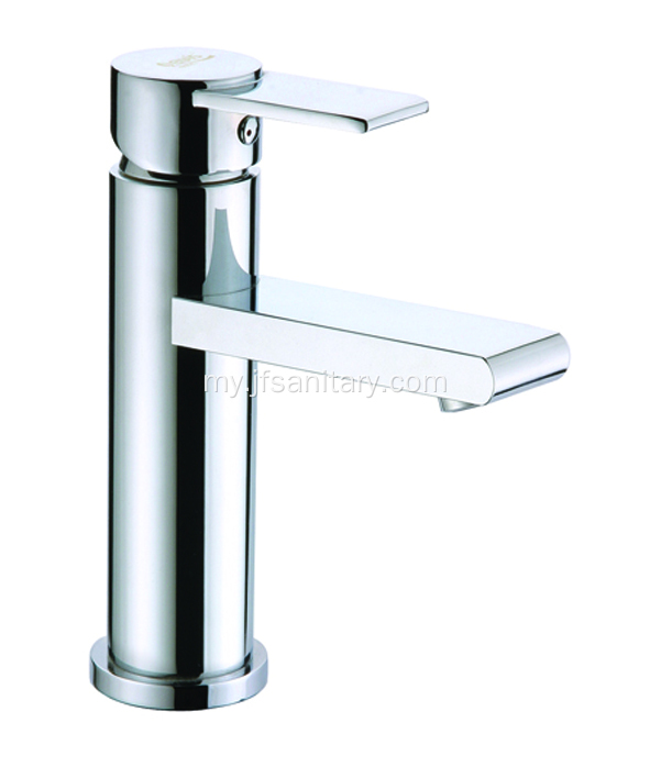 ကြေးဝါ Verity Basin faucet ကိုလှည့်ပတ်