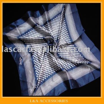 2000pcs of Stock Scarf
