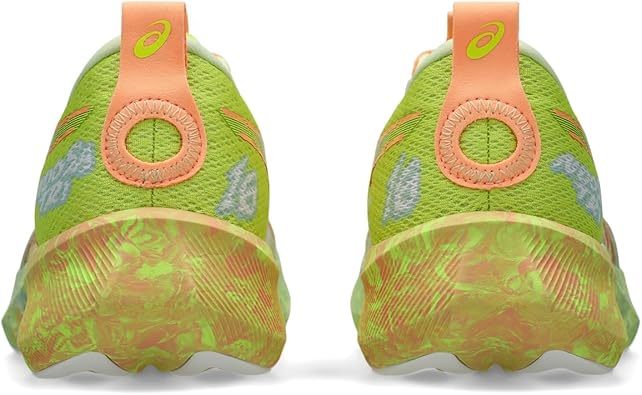 Sports shoes with the "ejection" function
