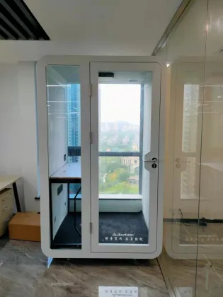 Indoor Soundproof Work Space Meeting Box