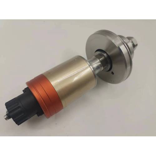 35kHz 1200W Titanyum Ultrasonik Dönüştürücü