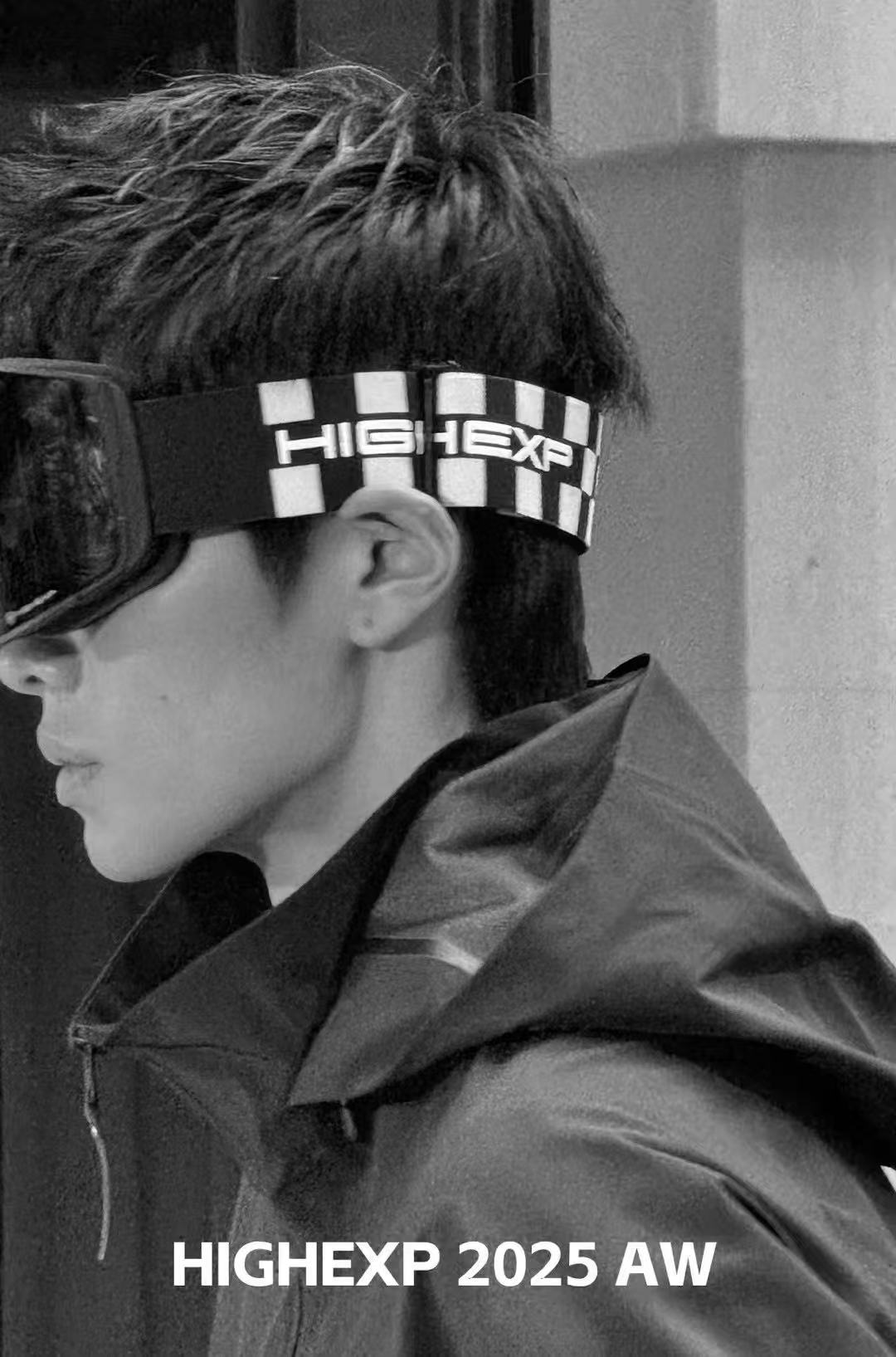 ski goggles