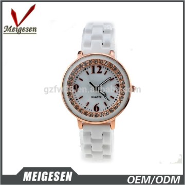 Classical plastic ceramic rose gold gift watches for women