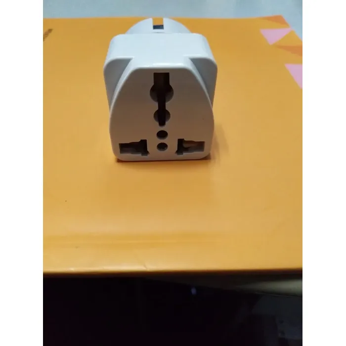 Adaptador de enchufe universal de 2 pines