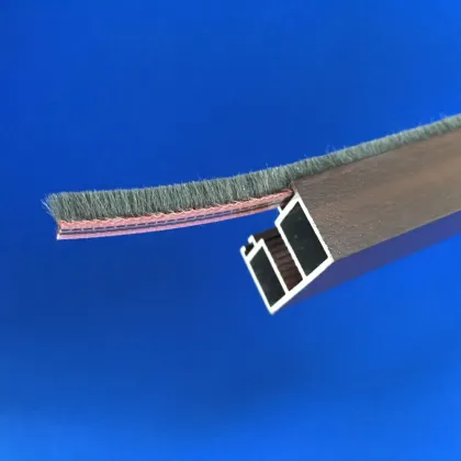 China Weather Seal Soundproof Weather Strip Wool Pile Door & Window